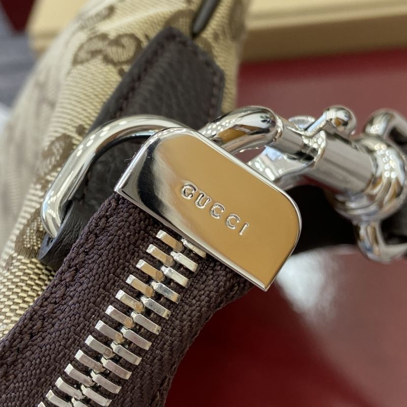 Gvc*1 padlock shoulder bags